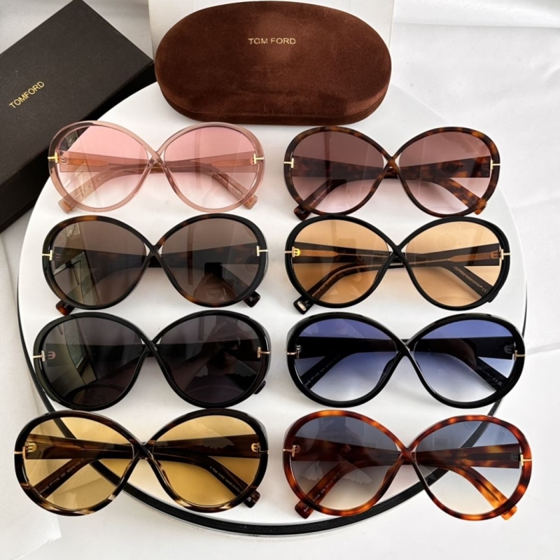 TOM FORD